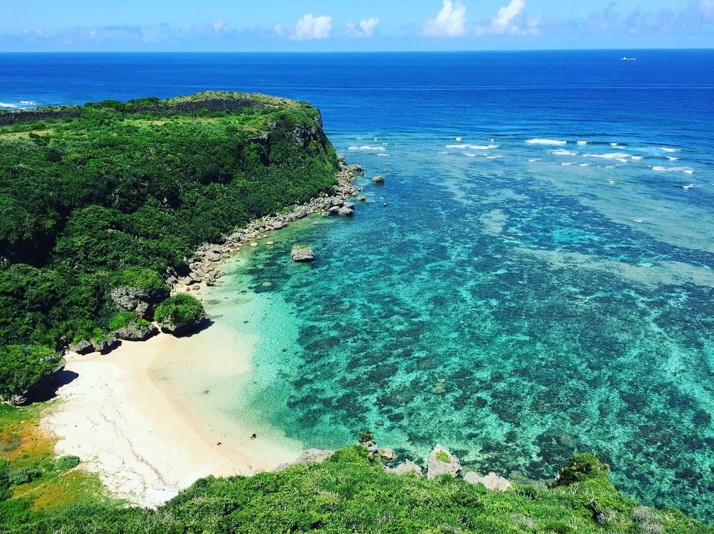 Kafu Banta Happy Cliff