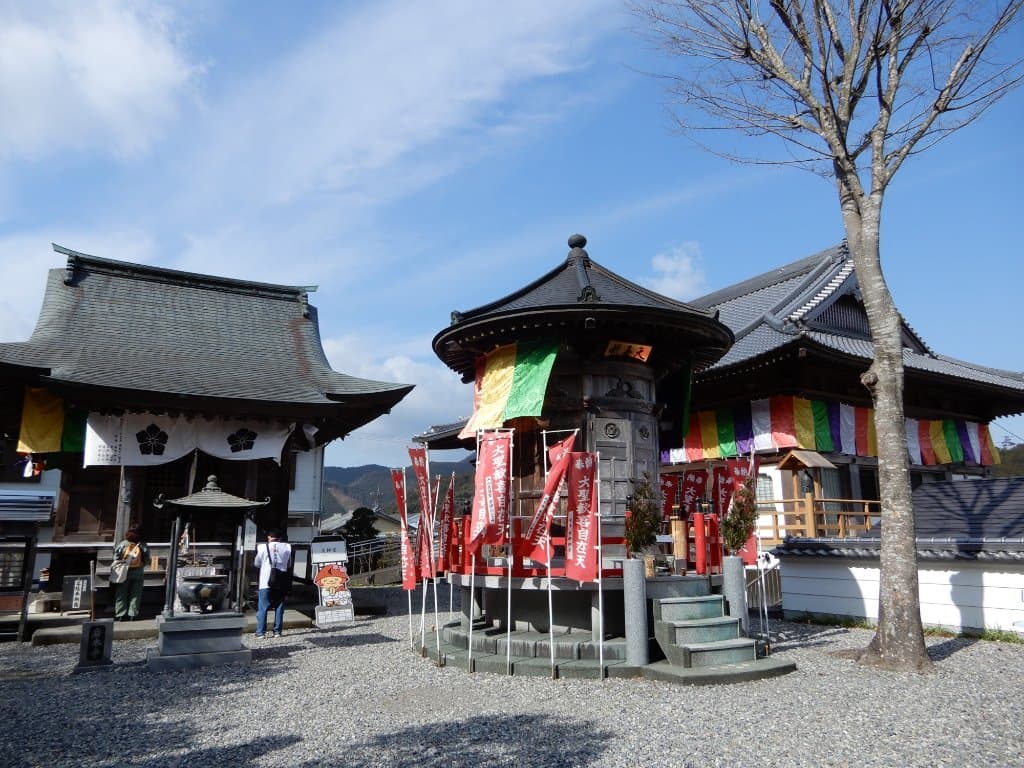 Iwamoto-ji Temple No. 37
