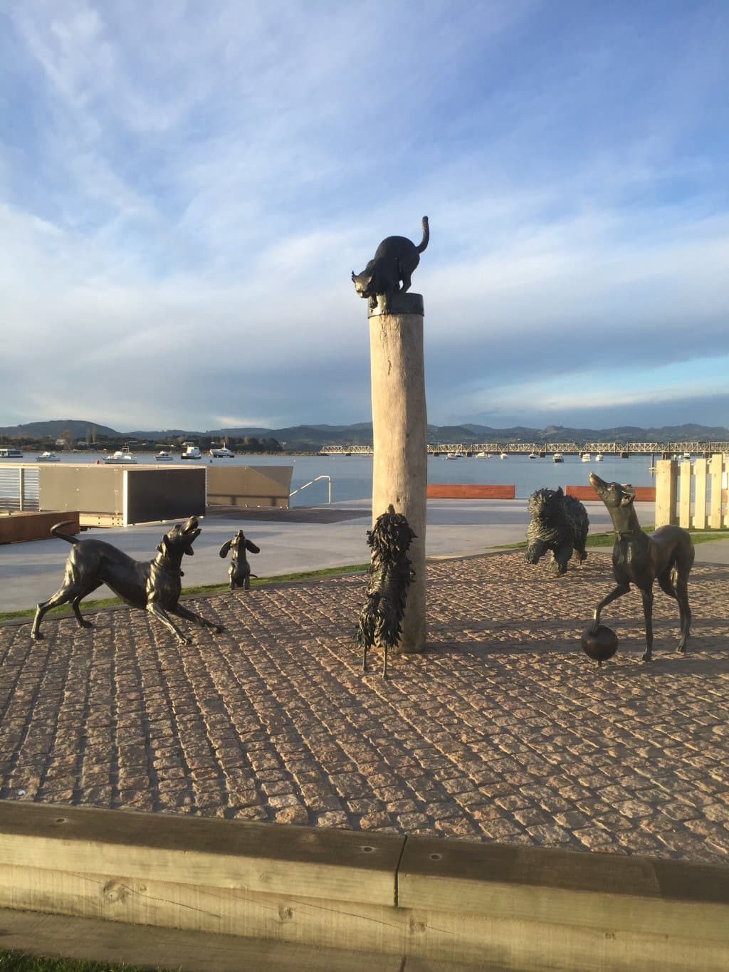 Hairy Maclary and Friends Sculpture