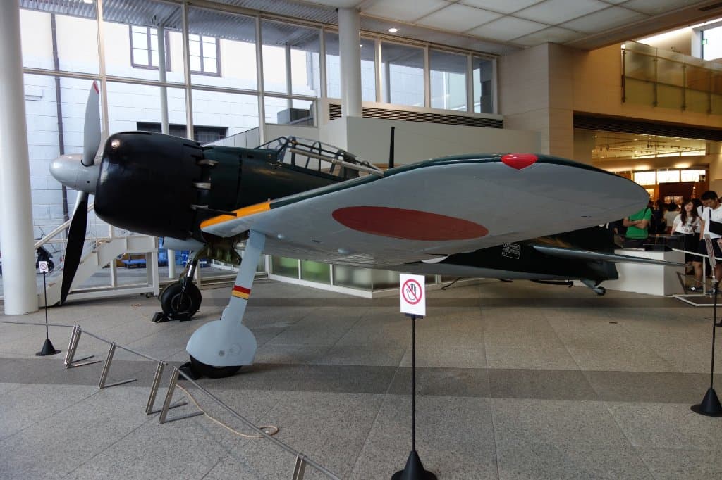 零戦。美しい飛行機です。