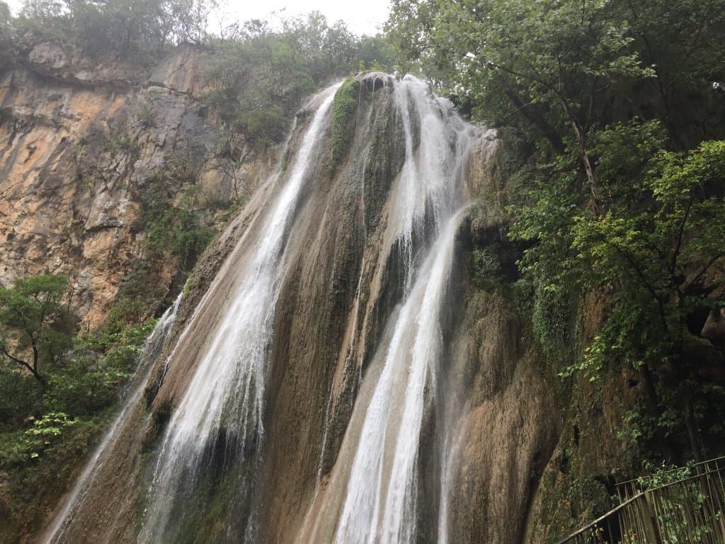 Cola de Caballo Waterfall