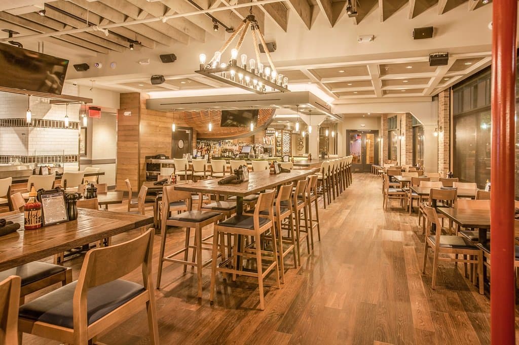 Inviting nautical themed bar & lounge area!