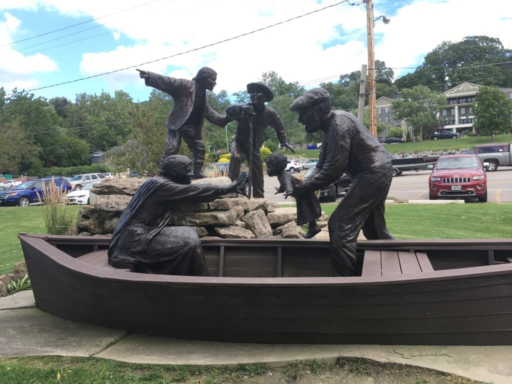 Freedom Crossing Monument