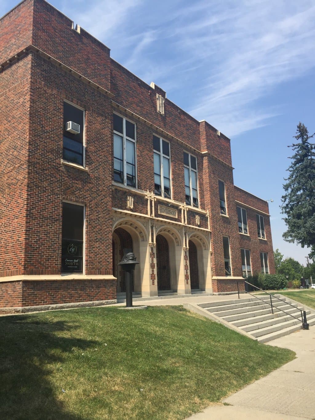 Stopped here to kill some time before our flight out of Belgrade and was pleasantly surprised.