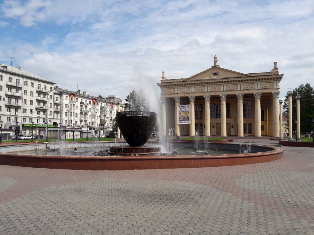 Театральная площадь.