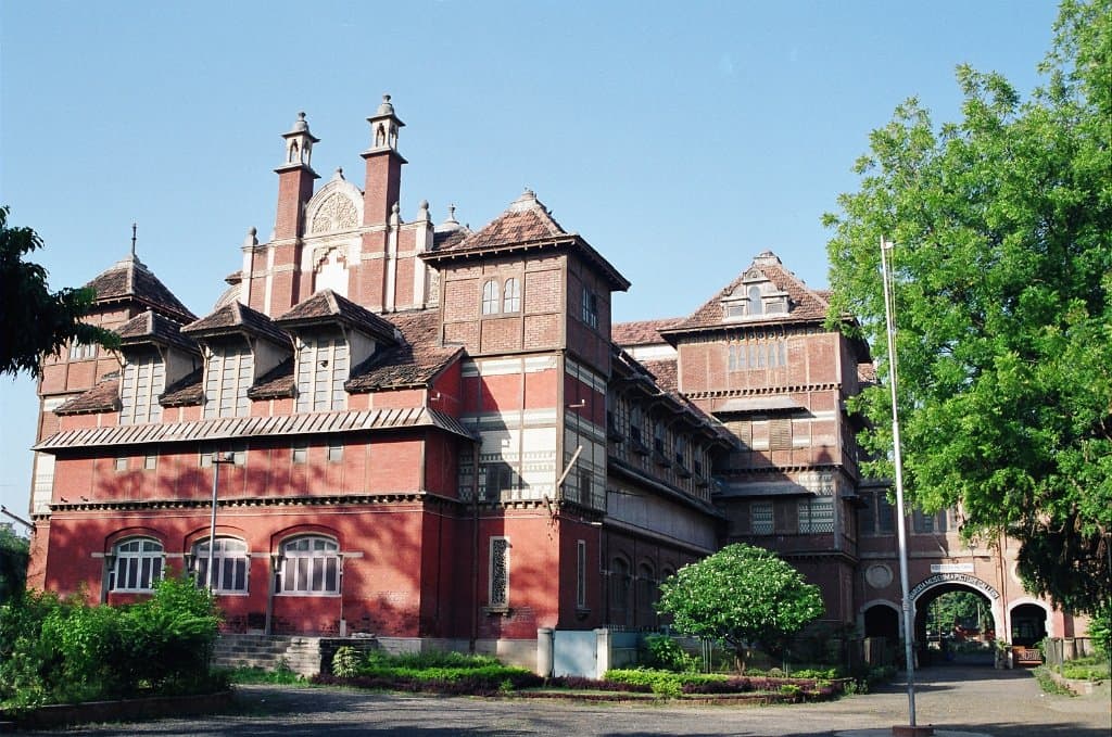 Baroda Museum And Picture Gallery