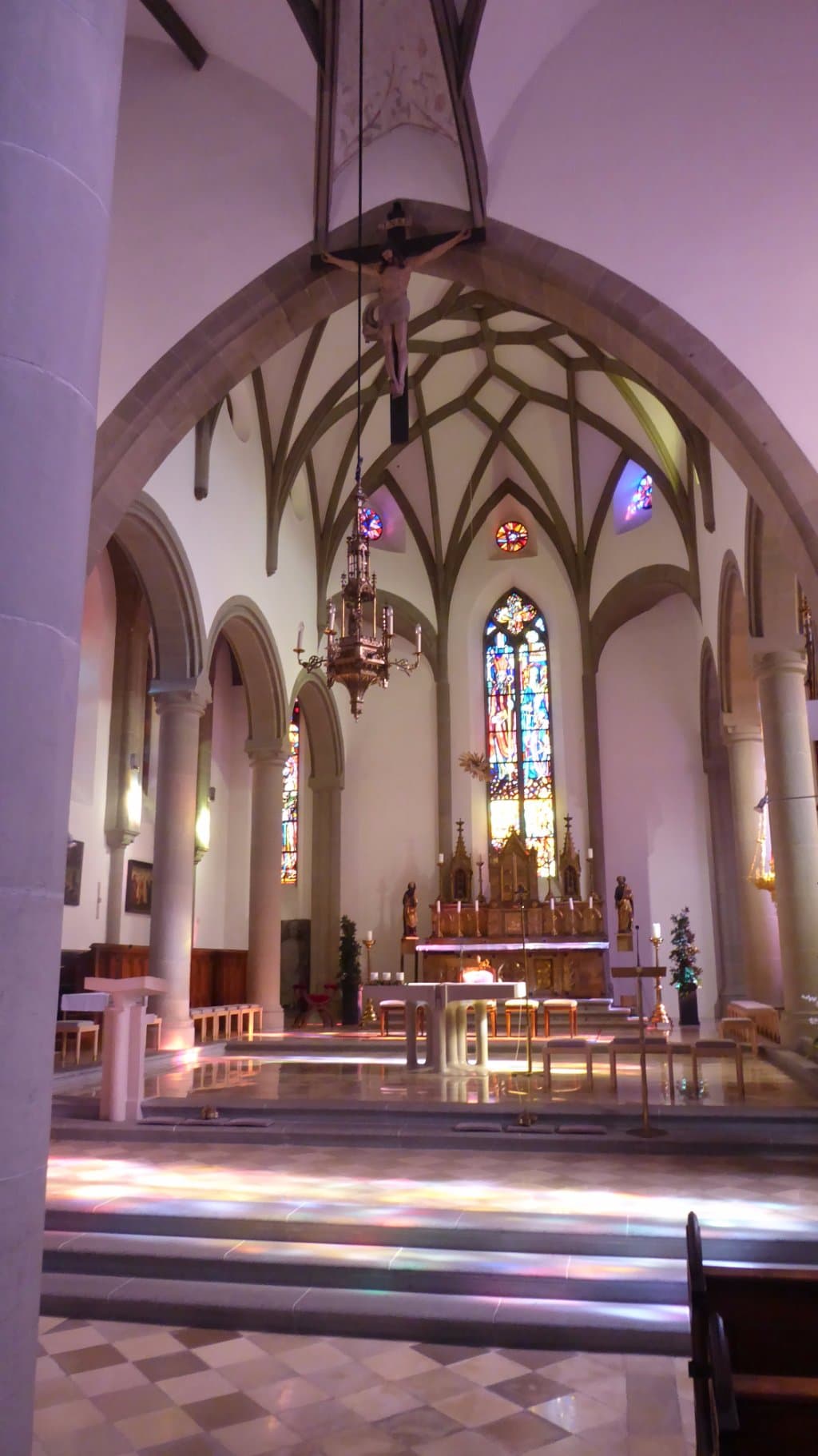 Inside Dom St Nikolaus