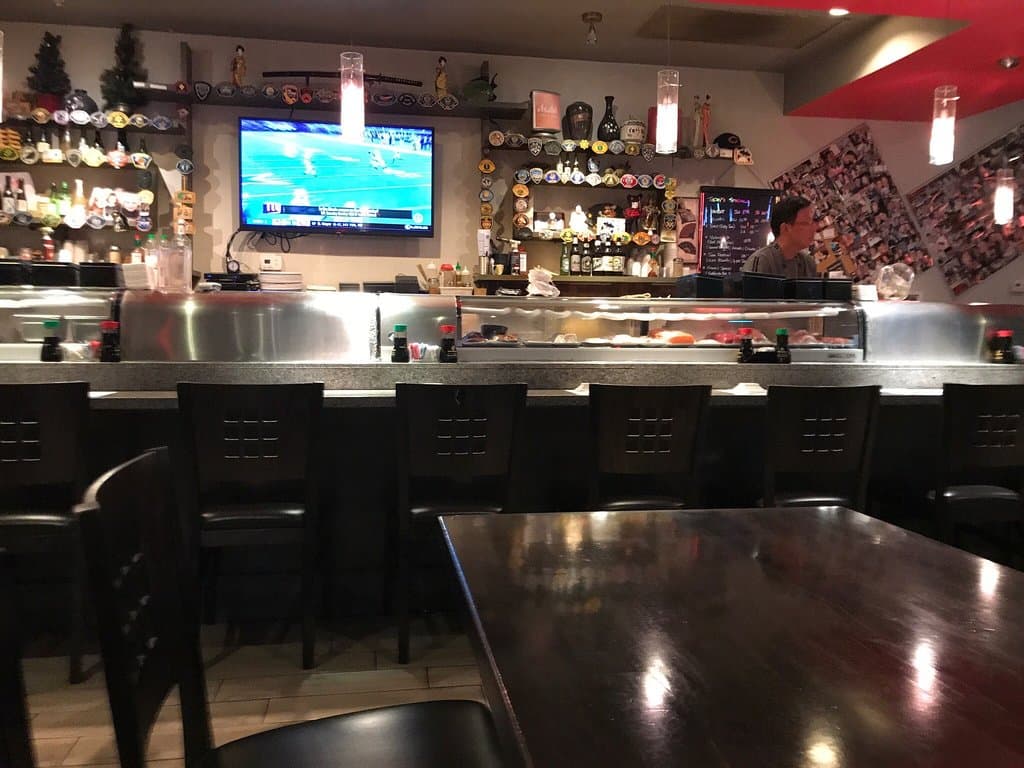 Marui Sushi & Japanese Restaurant