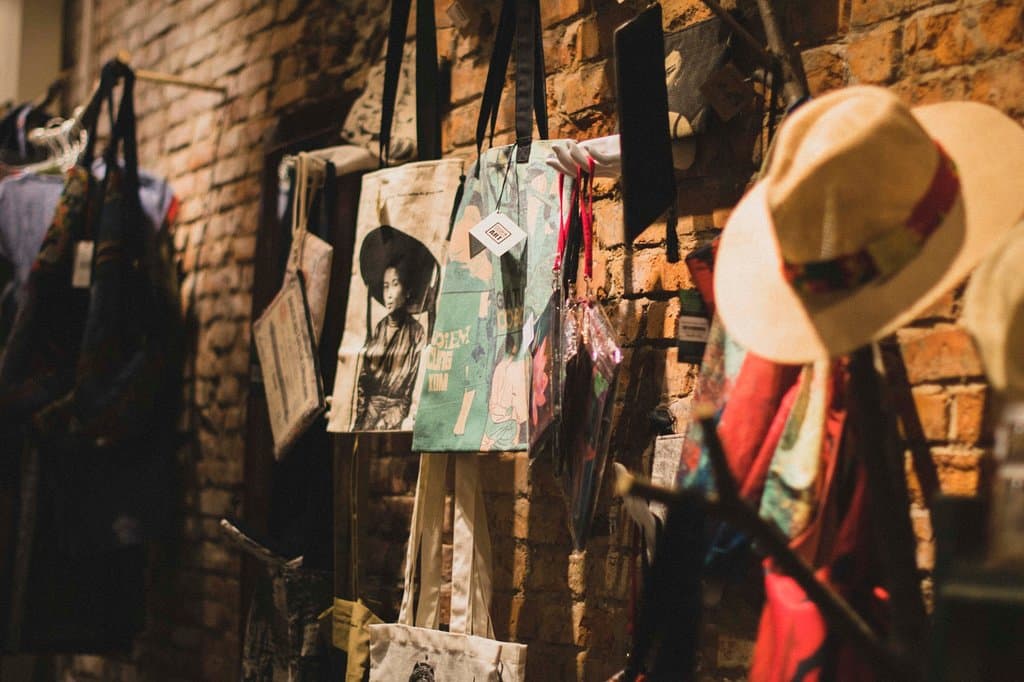 Totes from Collective Memory