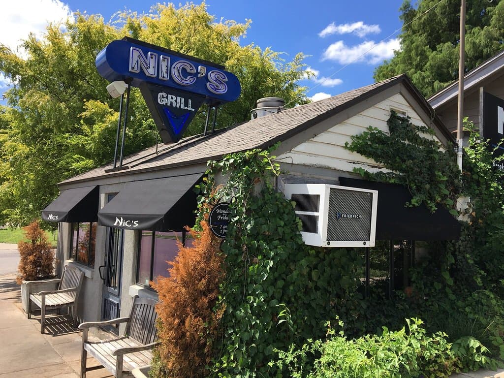 Nic's Grill