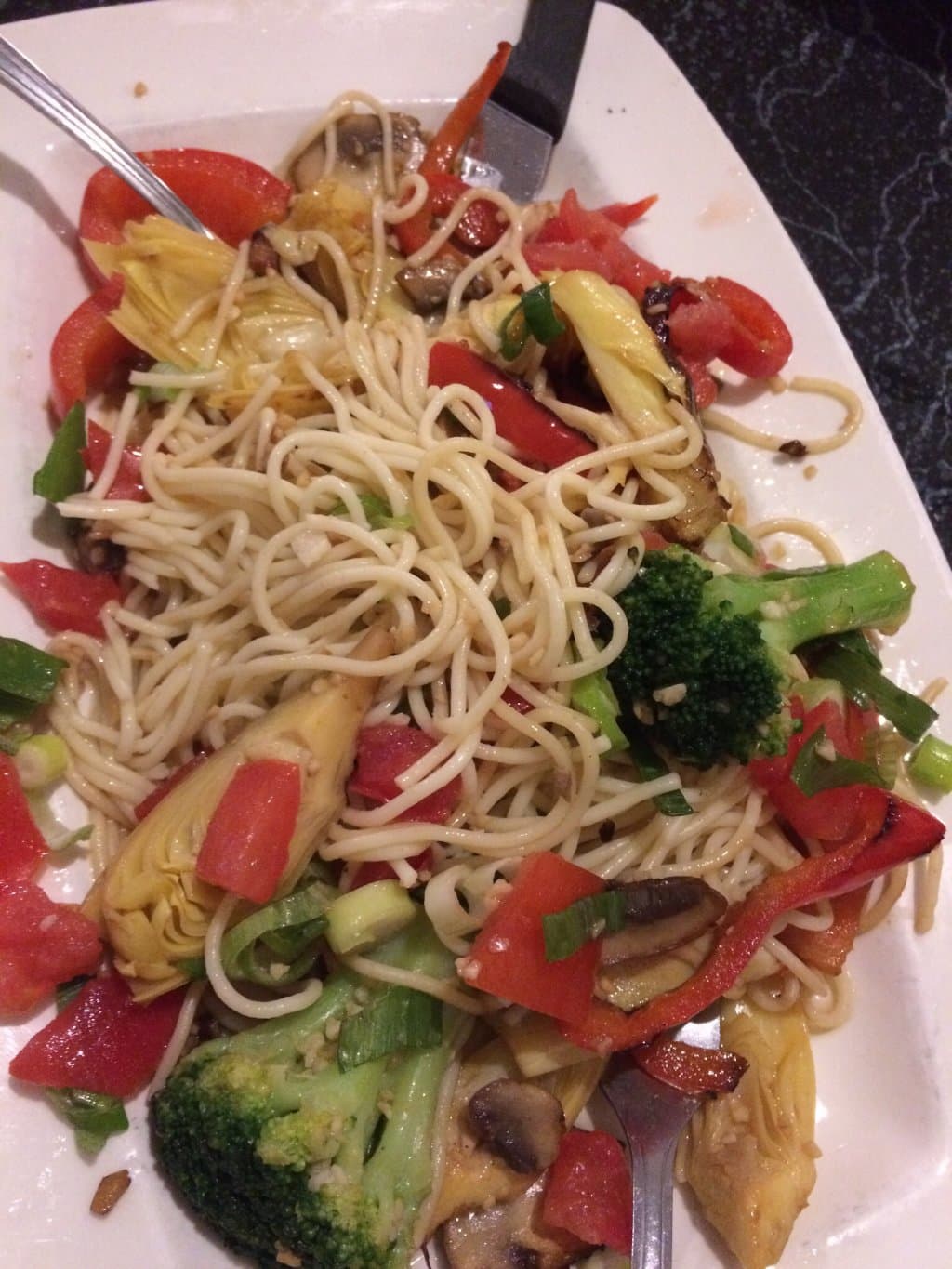 Schnitzel, pasta dish and hamburger were amazing!! Big portions and fine quality foods. Fast eff