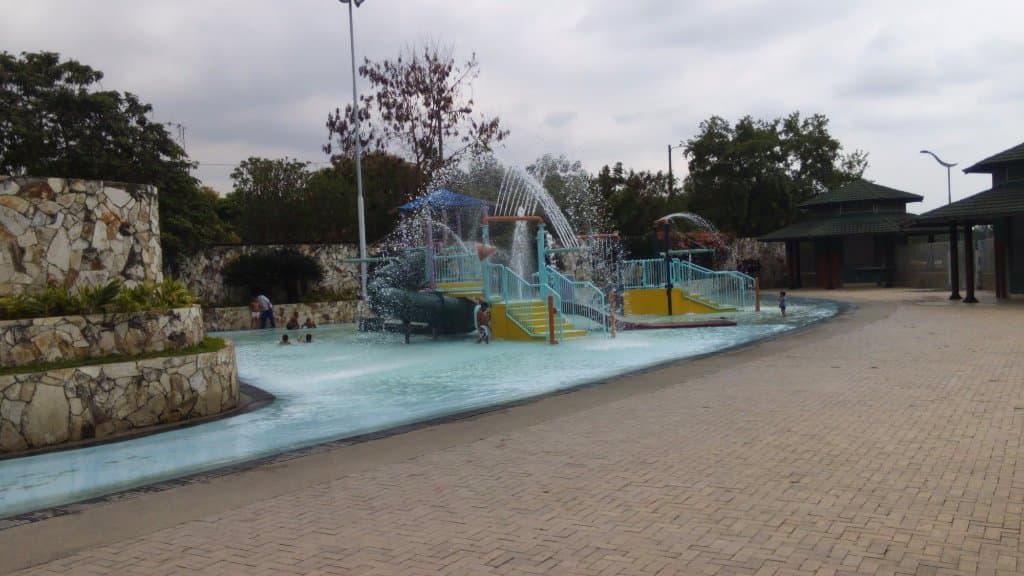 water park