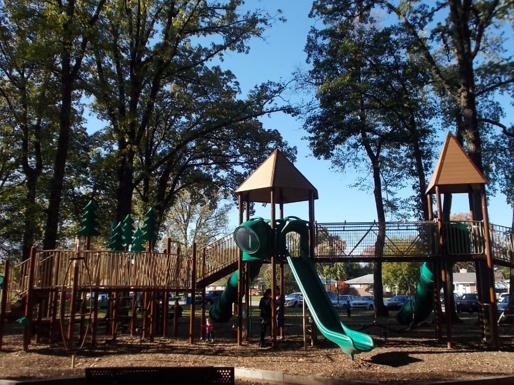 Starr Jaycee Park, 13-Mile Rd East of Crooks Rd, Royal Oak, MI