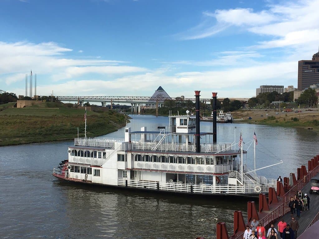Memphis riverboat