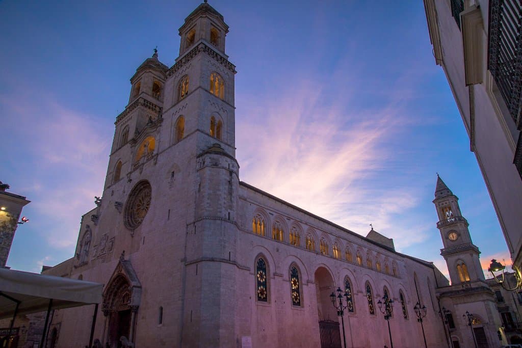 Duomo di Altamura al tramonto