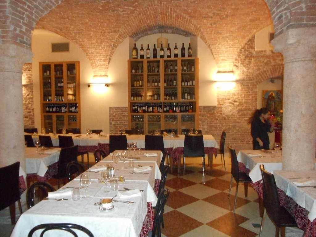 Ristorante Greppia, Главный зал, моё фото.