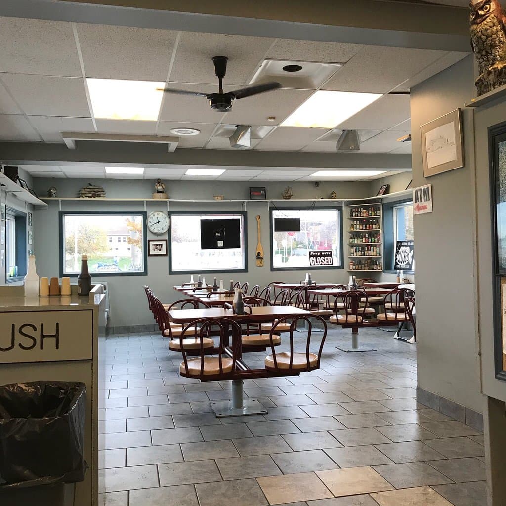 Hutch’s on the Beach