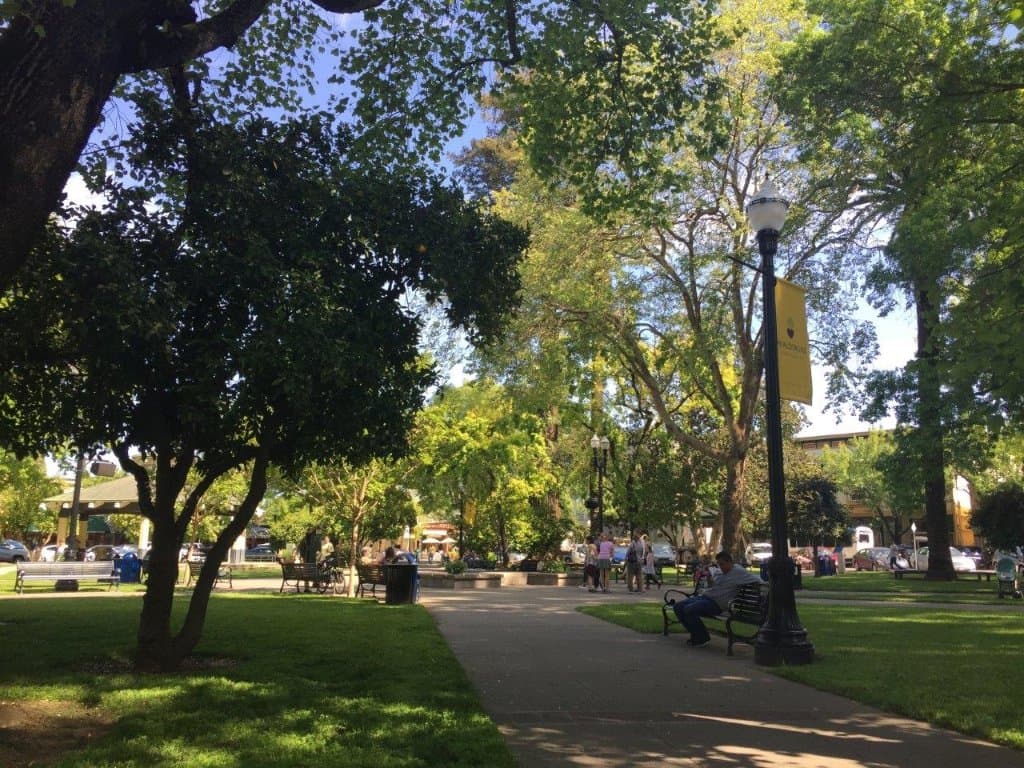 Healdsburg Plaza