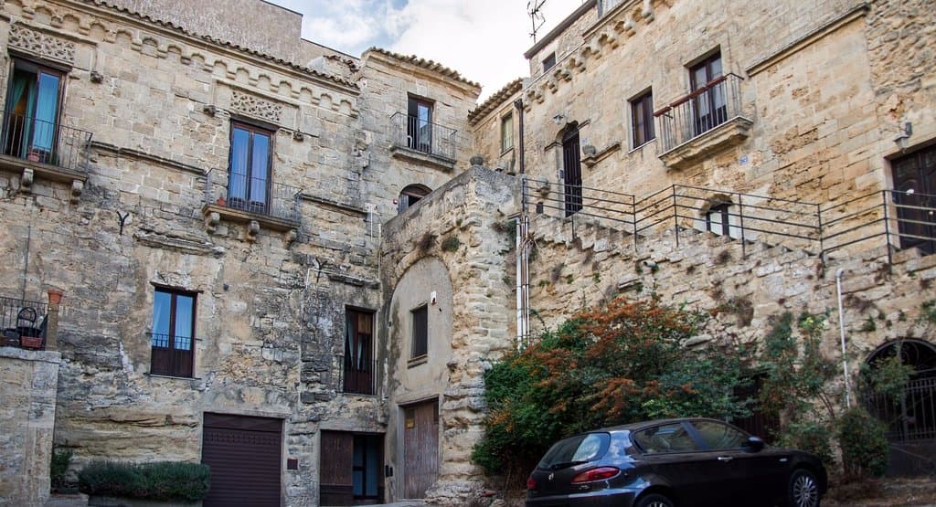 во дворе Palazzo