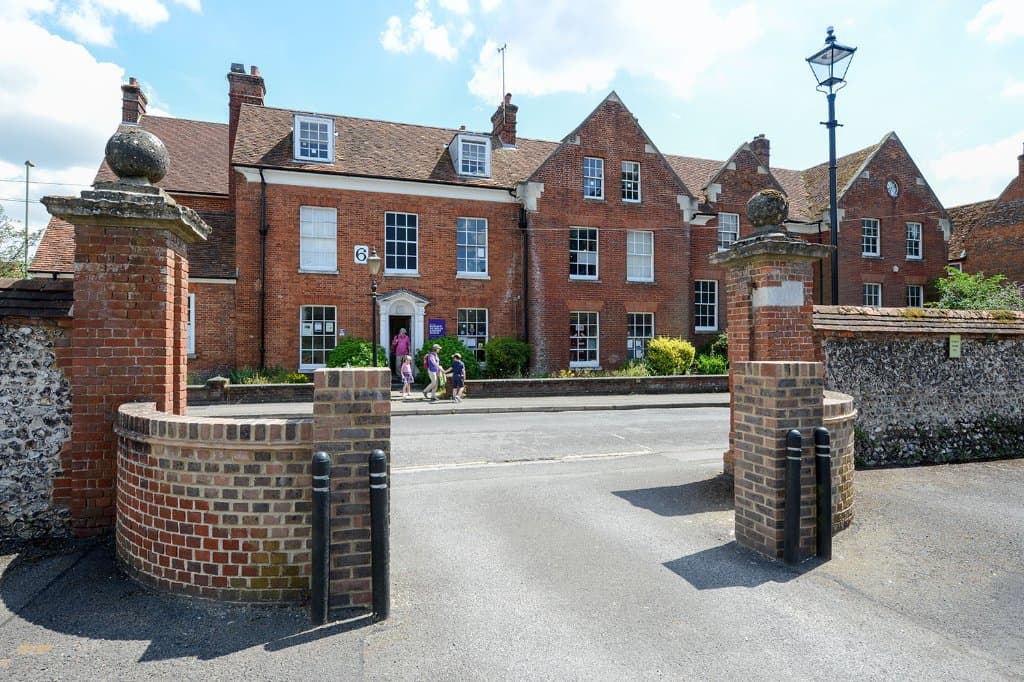Andover Museum and Museum of the Iron Age