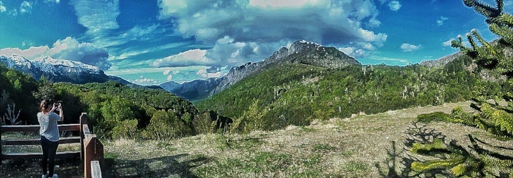 Uno de los miradores disponibles a la vera de la ruta. Accesibles, seguros y con buena vista.