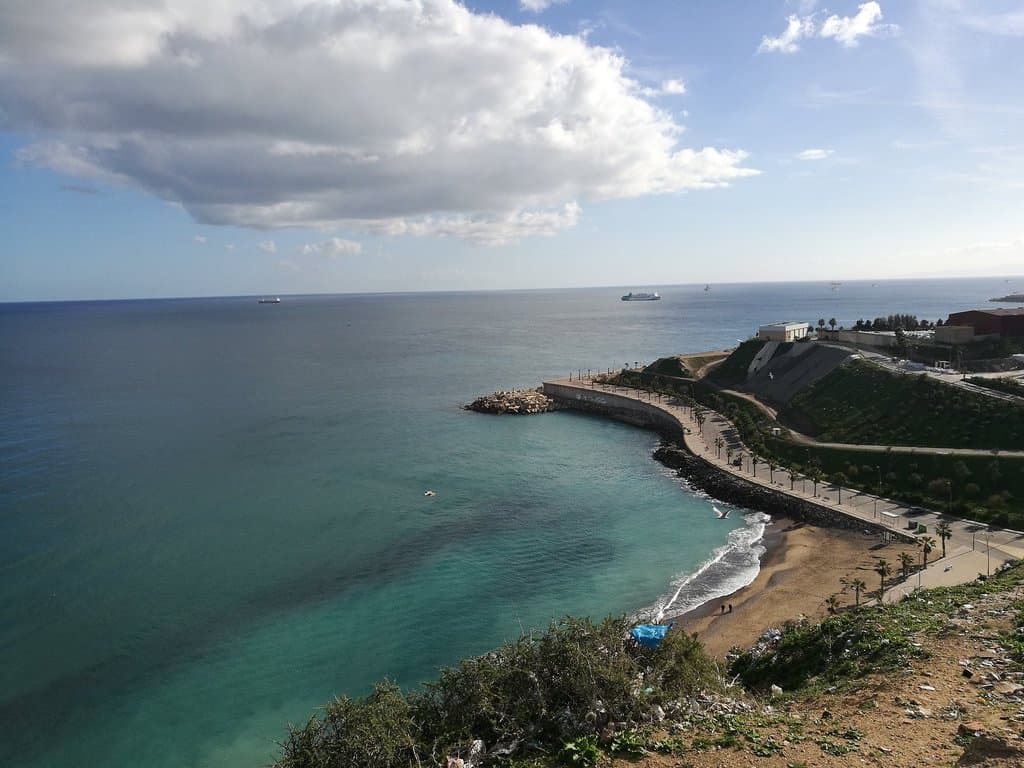 Vista del mar desde los pinares de Rostrogordo.