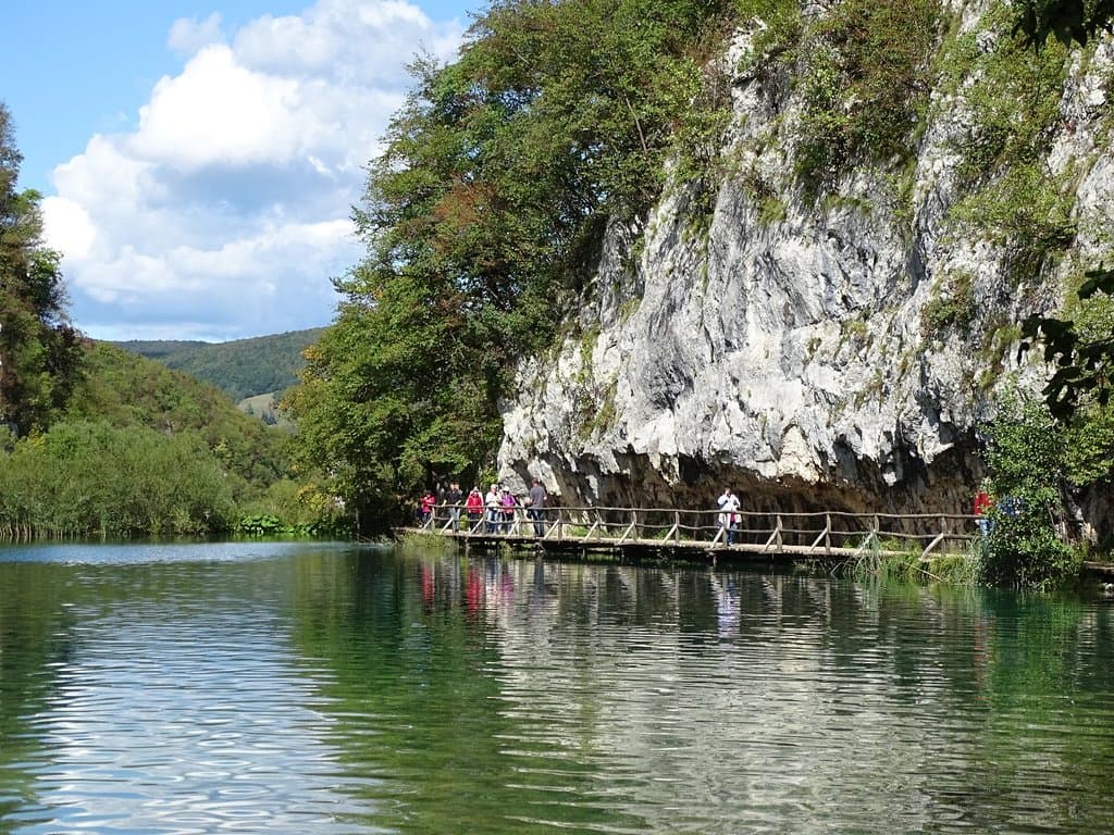 Šupljara Cave