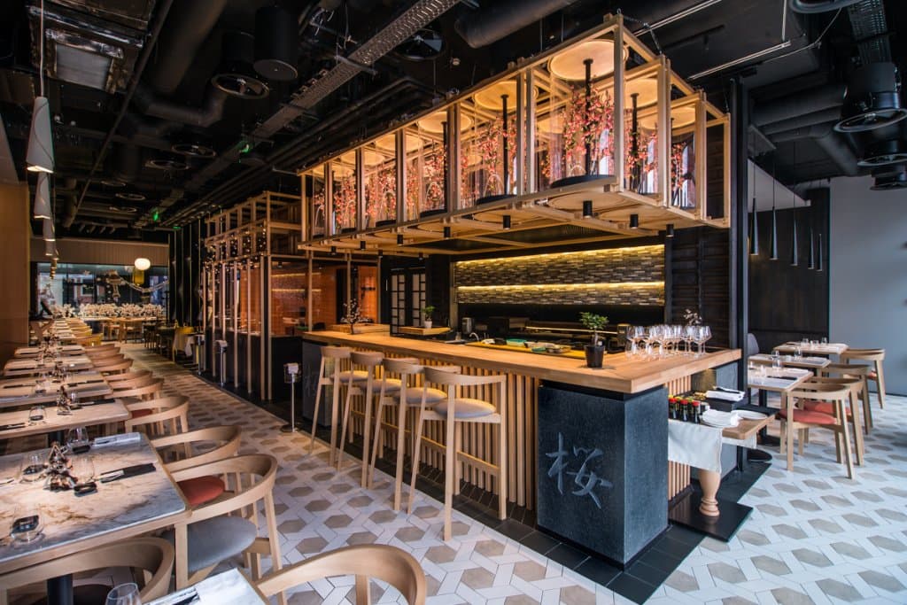 SAKURA - Asian Restaurant