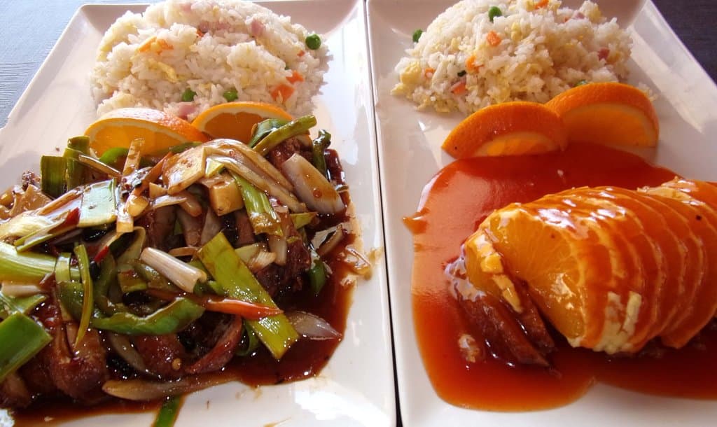 Pato picante y pato con naranja (de menú)