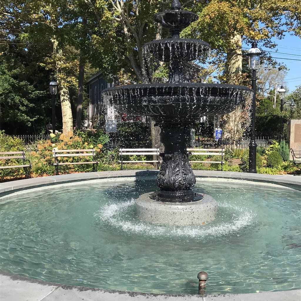 Travelers’ Fountain in Rotary Park