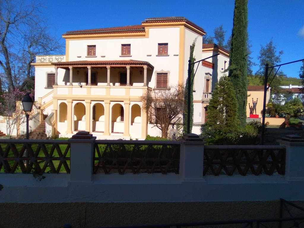 Fachada lateral.