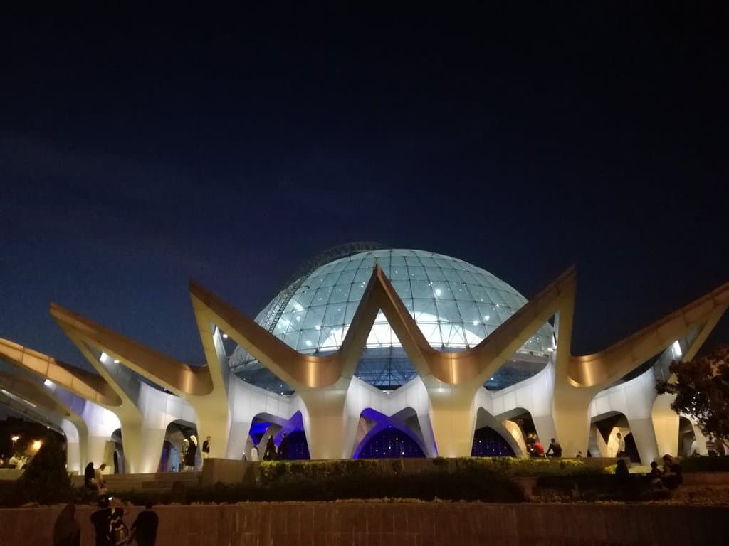Gonbad Mina Planetarium