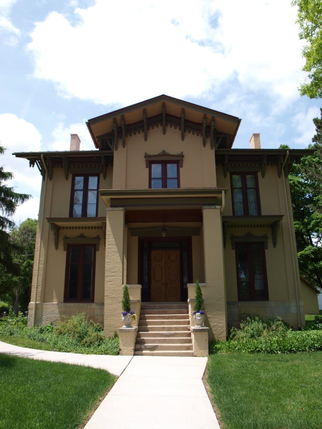 Tanner House Museum in Aurora, Ill. 