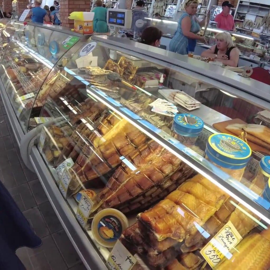 Bolshie Isady Fish Market