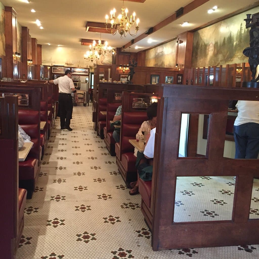 Bright Star Restaurant