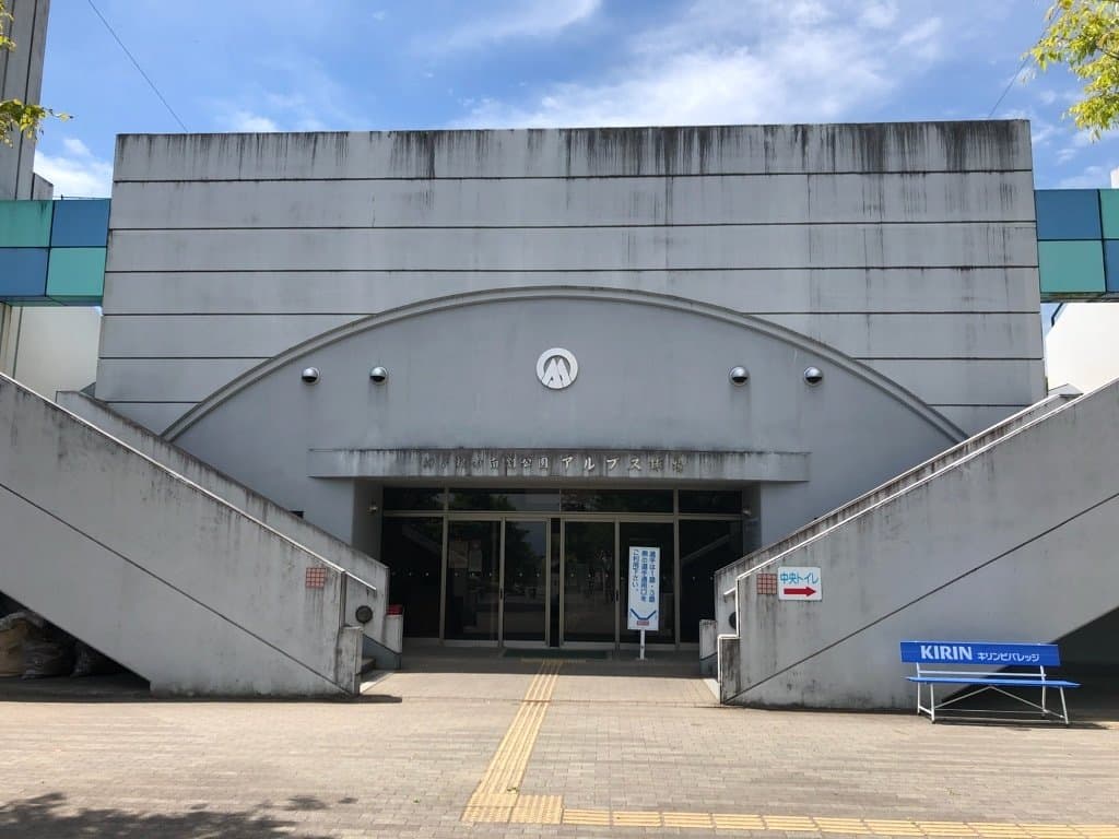 球場正面玄関
