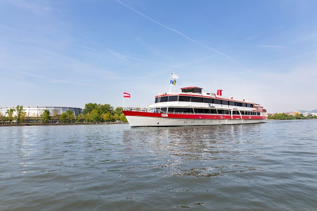 MS Wachau unterwegs in Krems, Dürnstein, Spitz & Melk