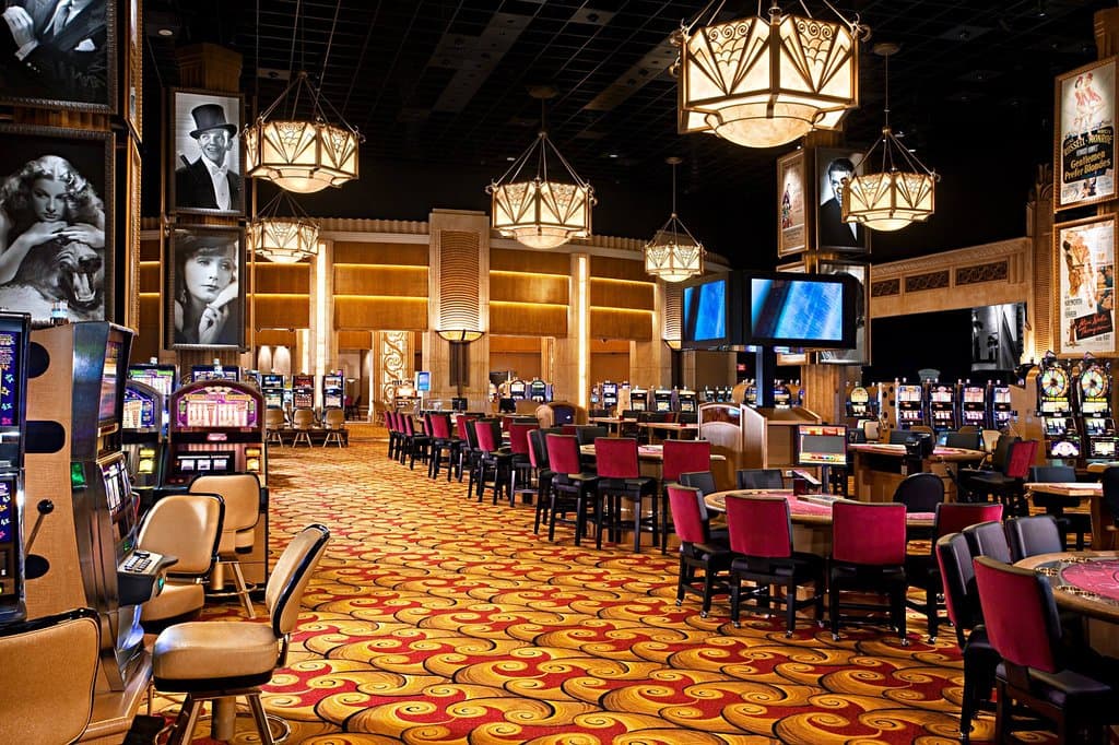 Hollywood Casino