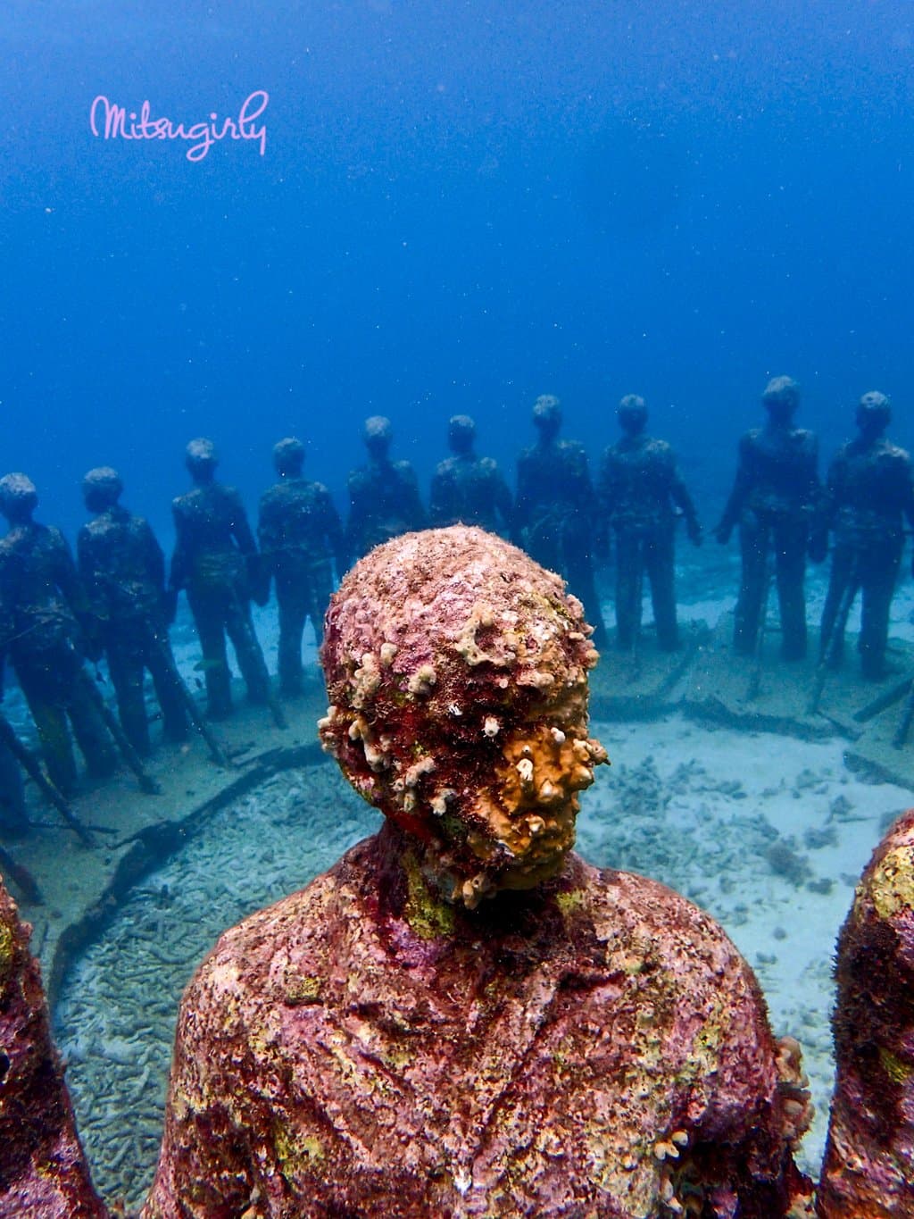 Diving sculptures-Vicissitudes