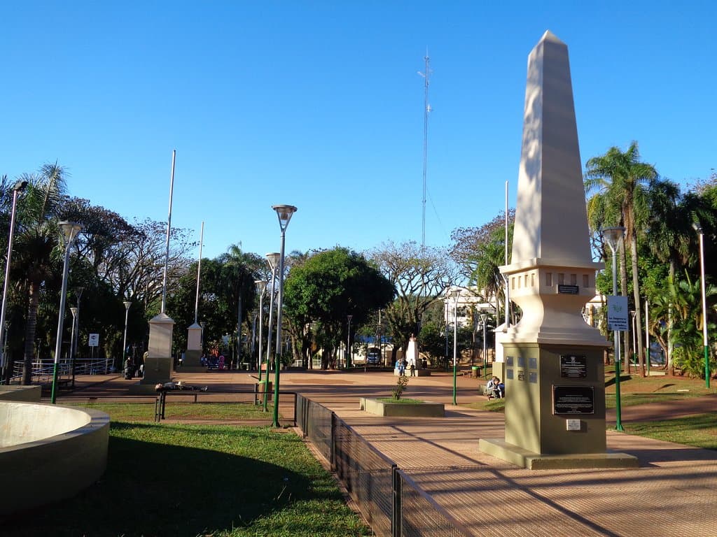 Monumentos y calles limpias y plaza muy bien cuidada