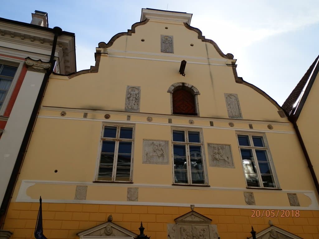 HOUSE OF THE BROTHERHOOD OF BLACK HEADS