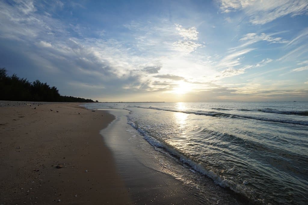 ตอนเช้าเงียบสงบดีค่ะ