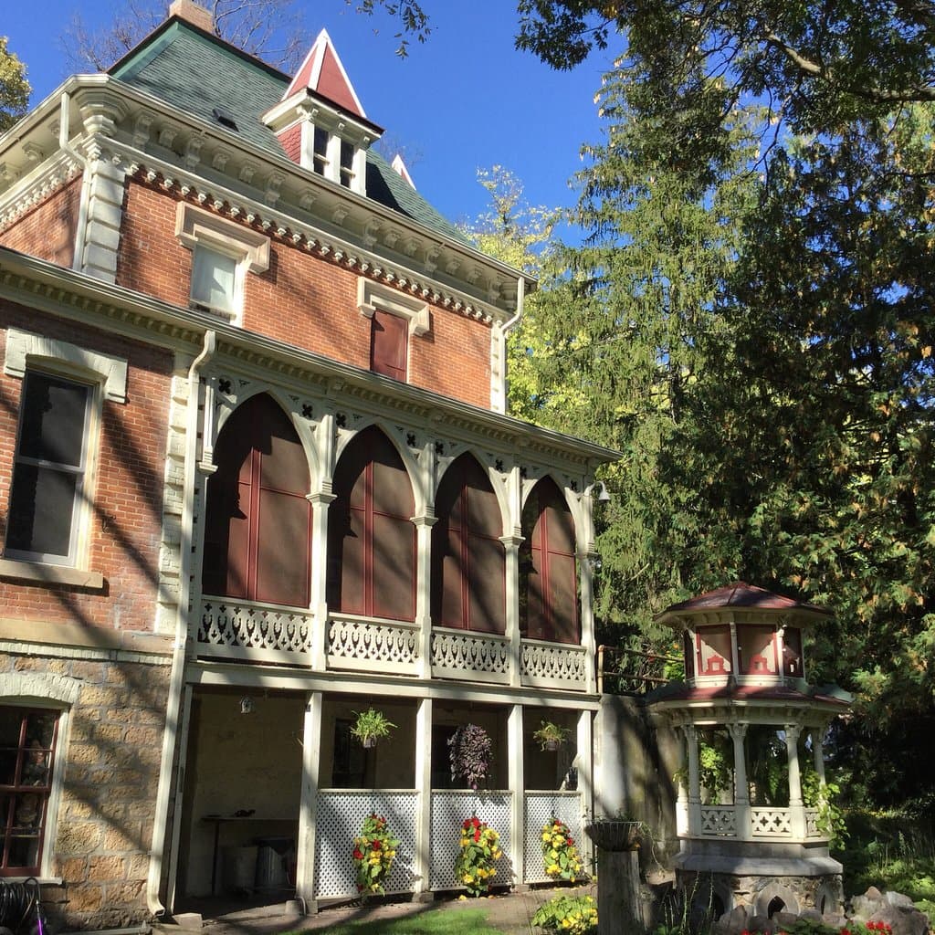 Schell's Gardens and Deer Park