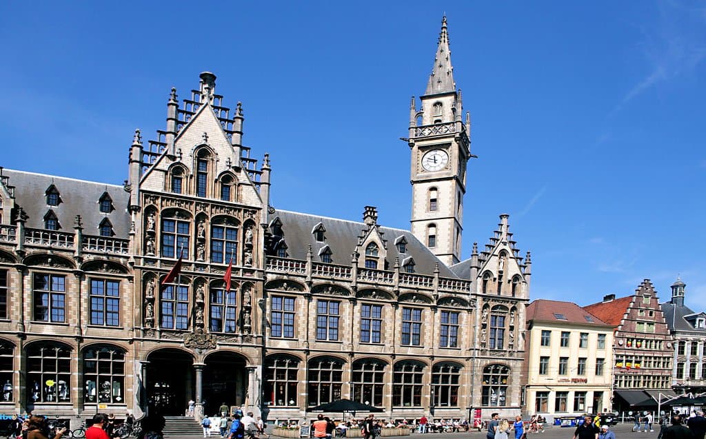 Post Plaza Old Post Office