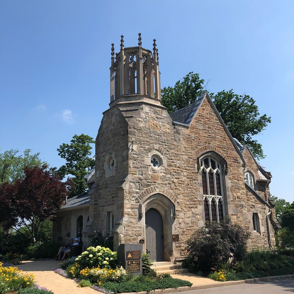 Great tour with Robin! Very passionate about history of Hamilton and he gives a great tour!