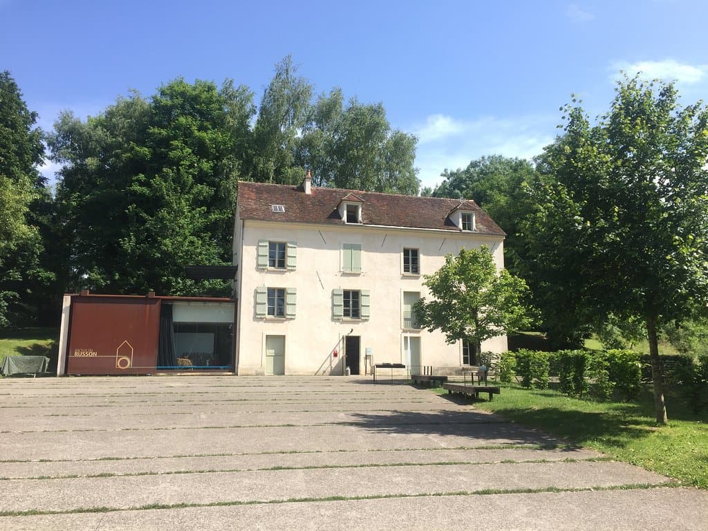 Extérieur du moulin Russon