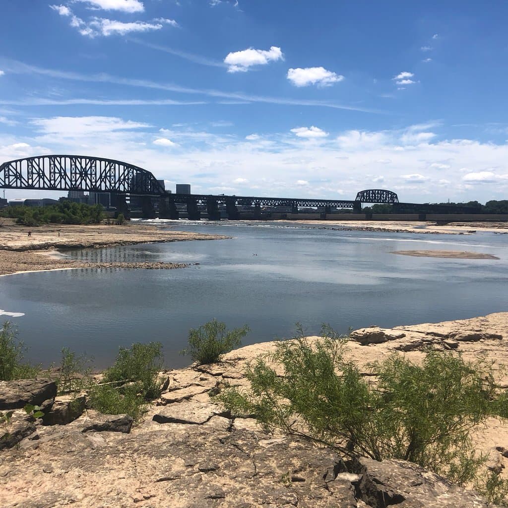 Falls of the Ohio State Park