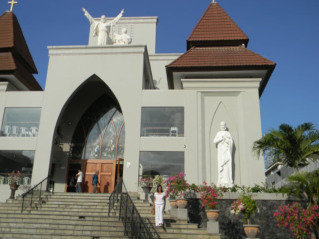 beautiful,modern church