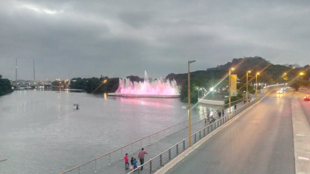 Vista de las aguas danzantes