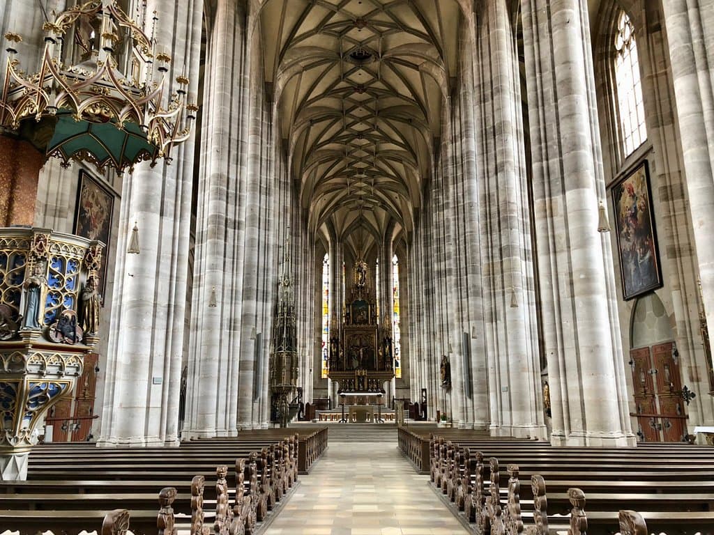 St. George Münster - interior